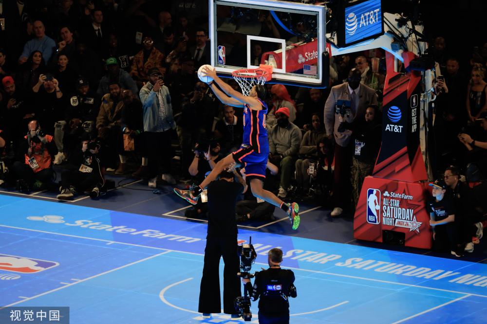 更是在主场 更是在主场