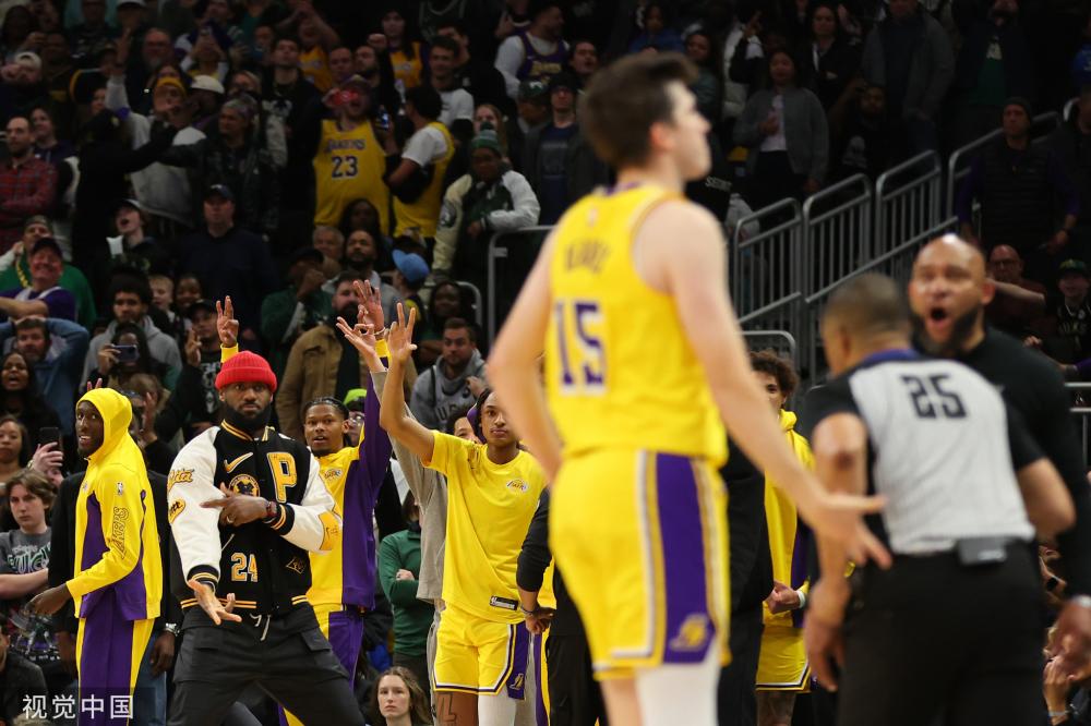 为观众呈现 为观众呈现