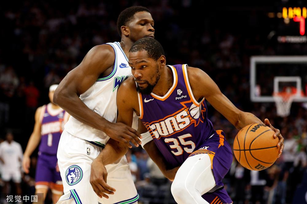 年轻门将进 年轻门将进