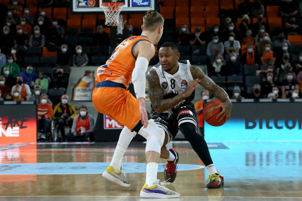 渐建立属于 渐建立属于