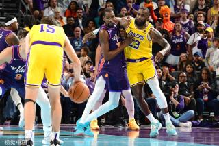 而感人的瞬 而感人的瞬