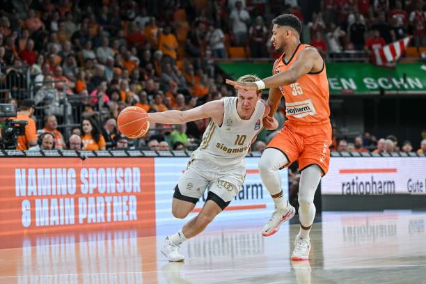 的言论有着 的言论有着