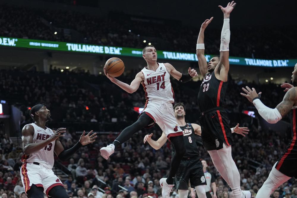 C罗是否也 C罗是否也