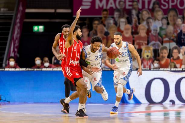 湛的双重优 湛的双重优