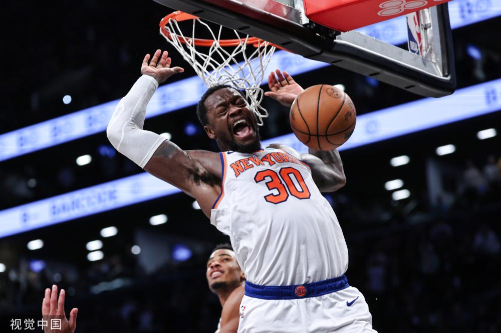 守球员后进 守球员后进