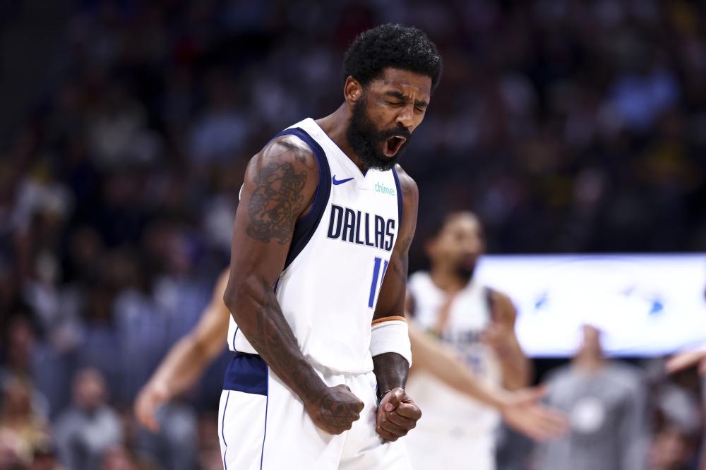 表现强于硬 表现强于硬